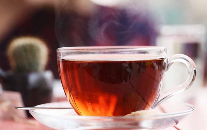 Surprising-Link-Between-Hot-Tea-and-Cancer