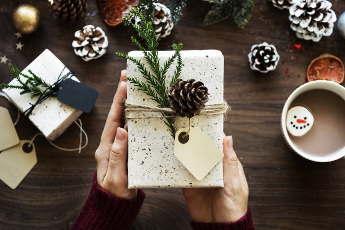 tired-of-the-same-old-gifts
