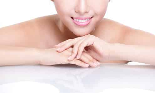 10 beauty mistakes that can make you look old