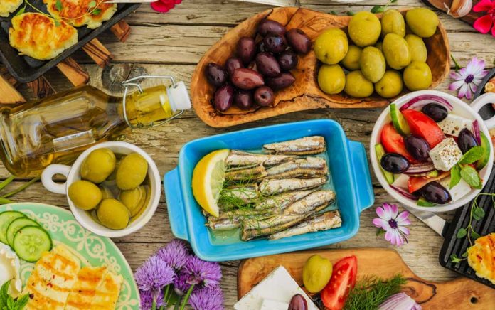 7-Ways-the-Mediterranean-Diet-Can-Impact-Your-Gut-and-Health 7 Ways the Mediterranean Diet Can Impact Your Gut and Health