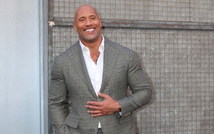 9-Celebrities-Who-Have-Had-COVID-19 9 Celebrities Who Have Had COVID-19